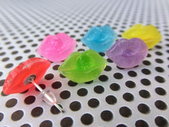 Kussmund Ohrstecker Lippen Knutscher Kuss